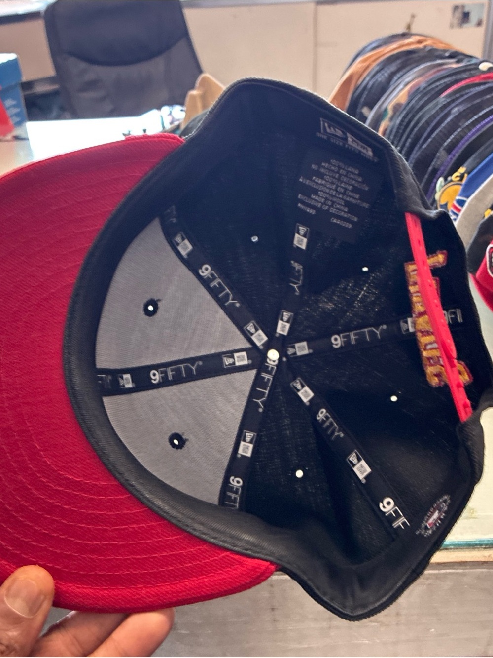 New Era 59Fifty Men's Cap MLB Pittsburgh Pirates OSFM Pre Owned Used - Picture 14 of 14
